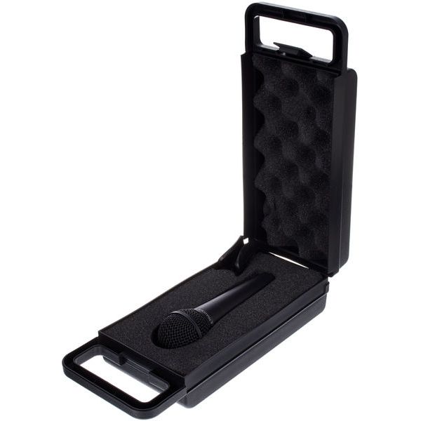 Behringer XM8500