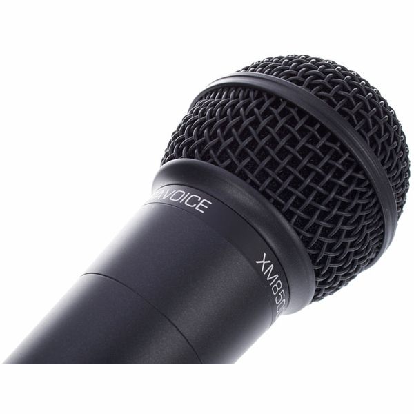 Behringer XM8500